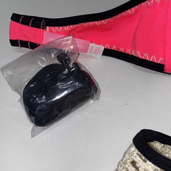 🔥🏖VICTORIA SECRET  swimsuit The Fabulous/push-up  cheeky  New - Picture 7 of 8